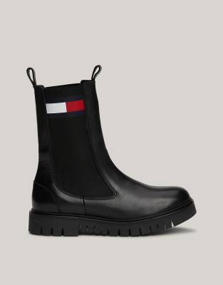 Tommy Jeans - Mittelhohe Chelsea-Stiefel aus Leder in Schwarz mit Profilsohle