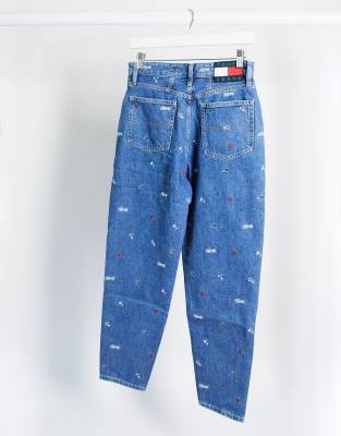 tommy hilfiger logo patch mom jeans