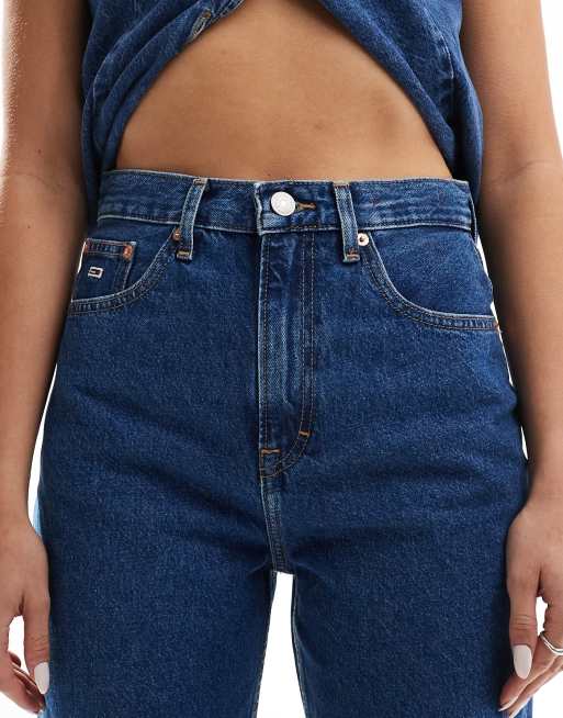 Tommy Jeans Mom jeans a vita ultra alta lavaggio medio ASOS - Main Image