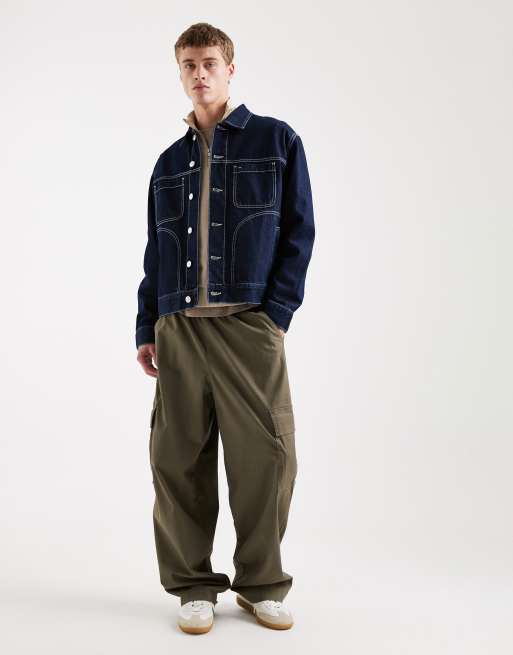 Tommy Jeans – Mörkblå, tvättad jeansjacka med kontrastfärgade sömmar, 2 av 5