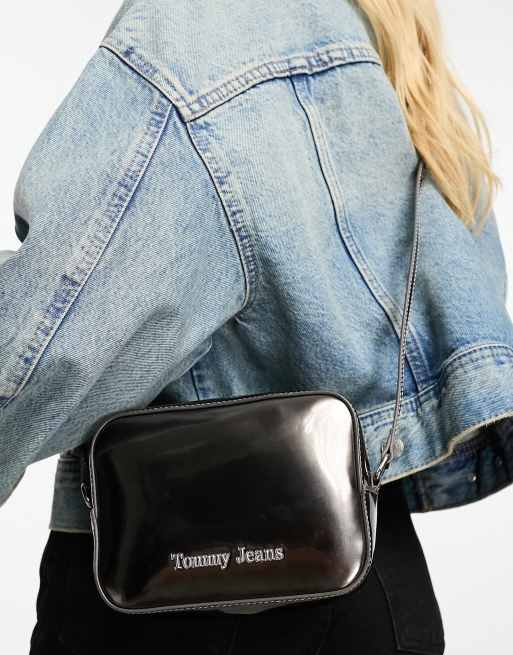 Tommy Jeans must camera bag in grey