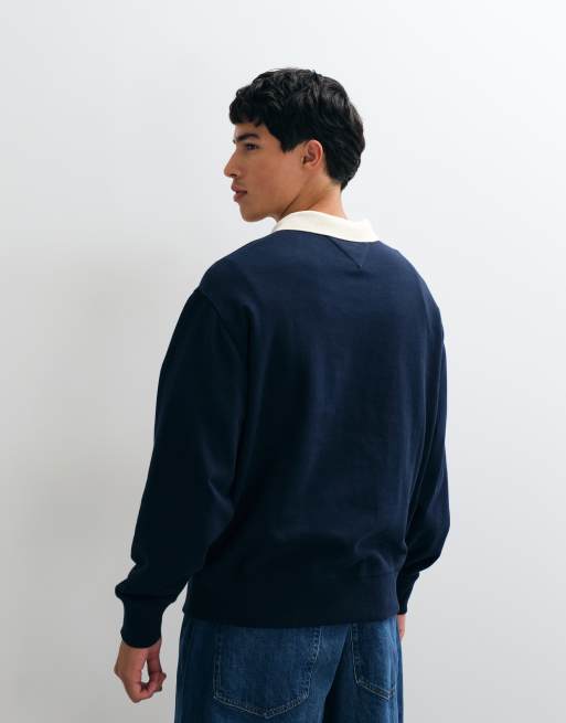 Tommy Jeans new classics logo relaxed fit crew neck sweatshirt in navy, 3 of 5