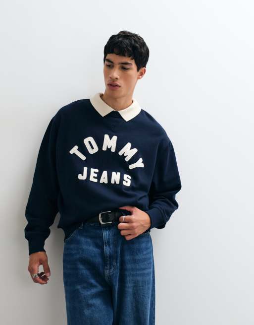 Tommy Jeans new classics logo relaxed fit crew neck sweatshirt in navy, 5 of 5