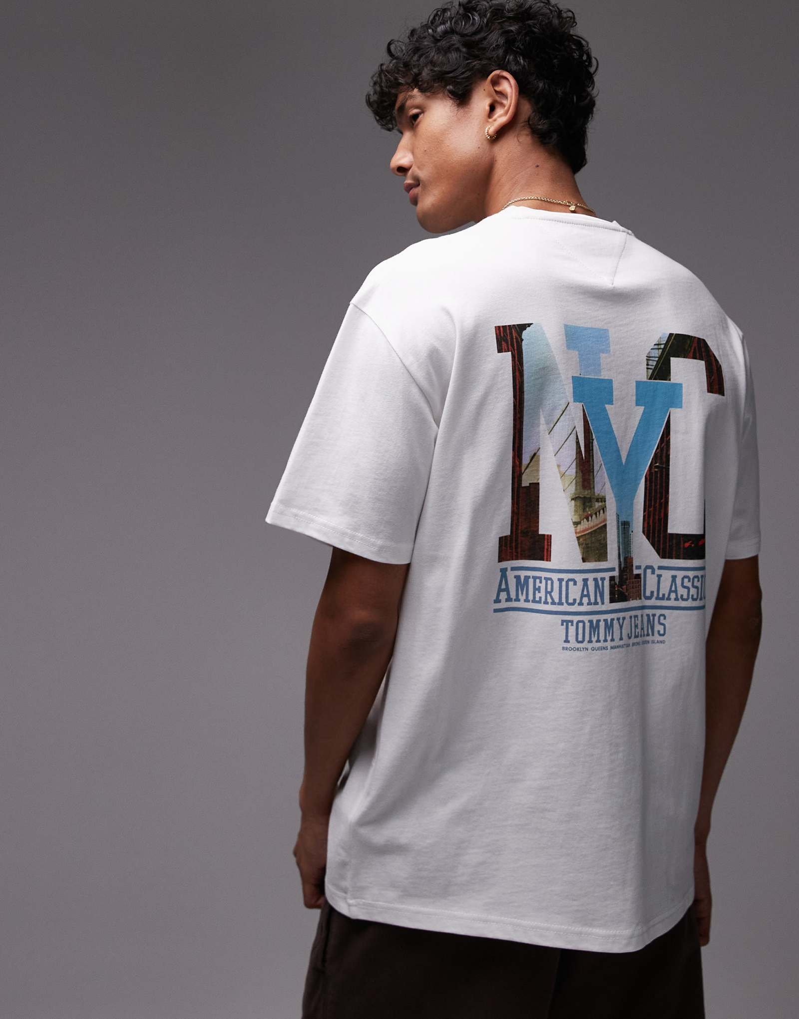 Белая футболка с принтом Tommy Jeans nyc photo backprint