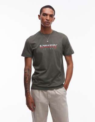 Tommy Jeans Ombre Large Logo T-shirt In Green