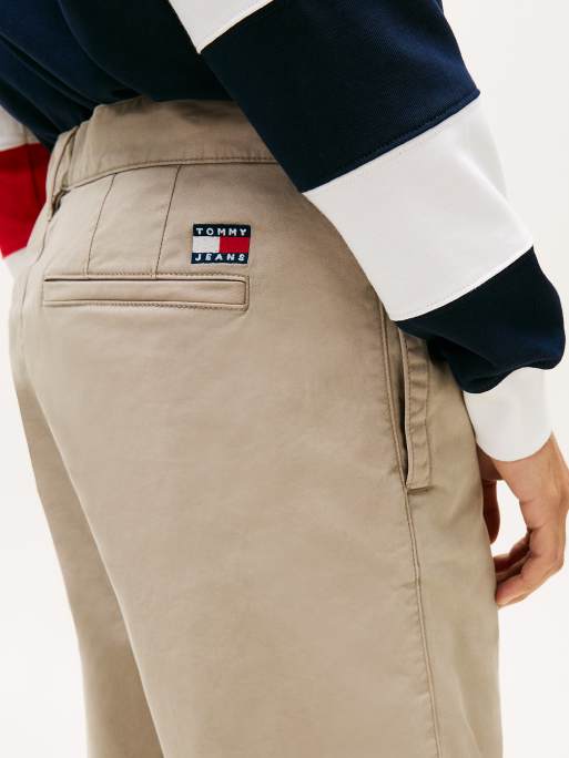 Tommy Jeans Otis twill chino shorts in khaki, 4 of 5