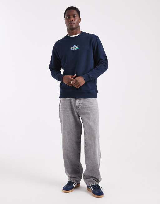 Tommy Jeans outdoor center graphic logo sweatshirt in navy , 2 of 5