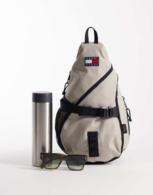 Tommy Jeans outdoor sling bag in stone, 2 of 4