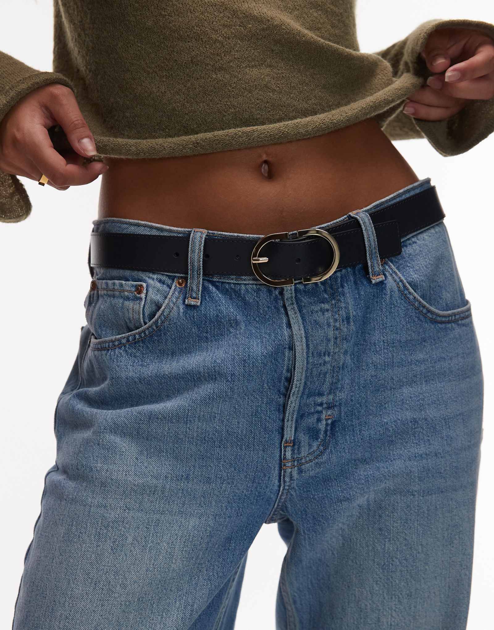 Темно-синий ремень с овальной пряжкой Tommy Jeans