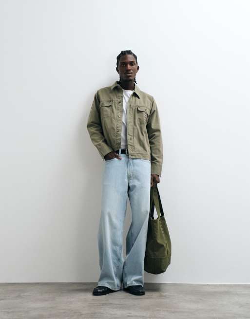 Tommy Jeans Overshirt mit Fischgrätmuster in Khaki, 2 von 5
