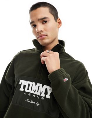 Tommy Jeans oversize 1/2 zip polar in brown