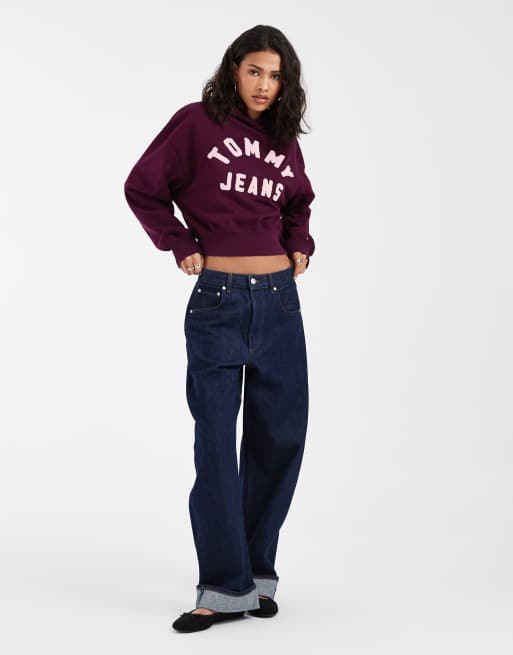 Tommy Jeans Oversize-Kapuzenpullover mit Varsity-Logo in Burgunderrot, 3 von 4