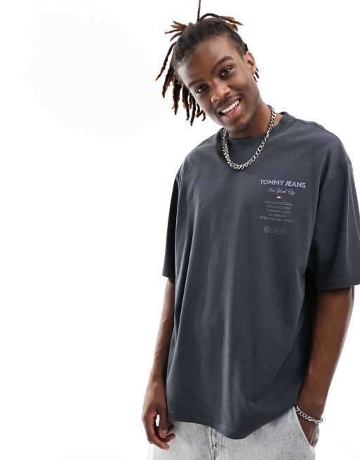 Tommy Jeans Oversize T Shirt in Anthrazit mit New York City