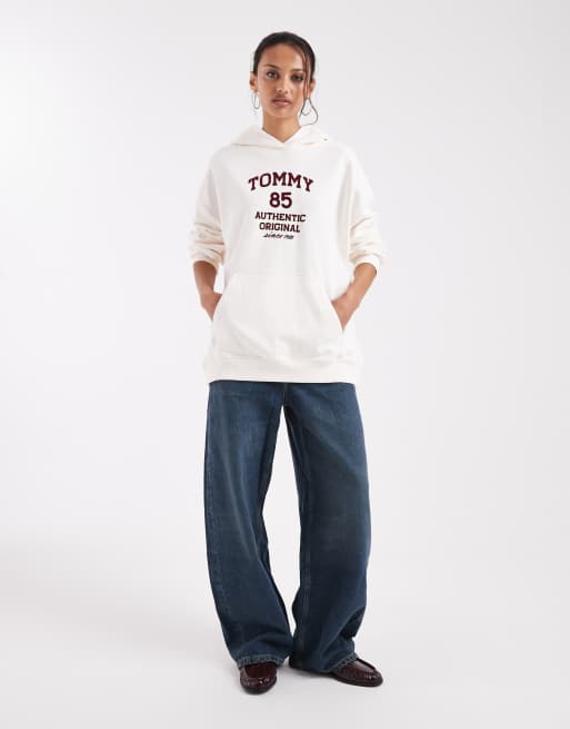 Tommy Jeans oversized 85 hoodie in ecru, 2 of 4