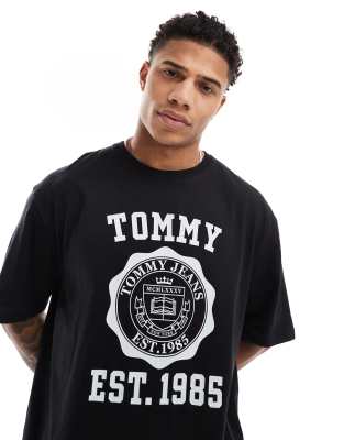 oversized crest varsity sports T-shirt in black