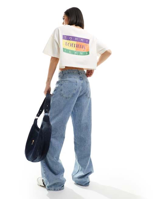 Tシャツ・カットソー      Jeans Classic Small Flag Tommy Jeans oversized cropped summer flag t-shirt in white