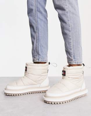 Tommy Jeans padded boots in white   - ASOS Price Checker