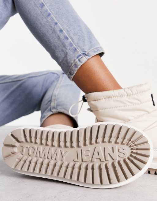 hoofdstad Jaar Over het algemeen Tommy Jeans padded boots in white | ASOS