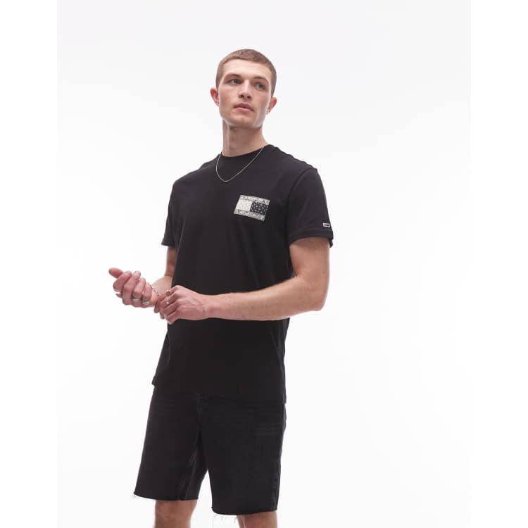 【 Jeans】 Paisley Flag T-shirt ★関税込★ Tommy Jeans paisley flag back print t-shirt in black | ASOS