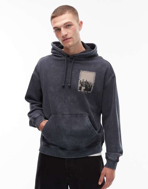 Tommy Jeans photo back print hoodie in washed black, 3 of 5