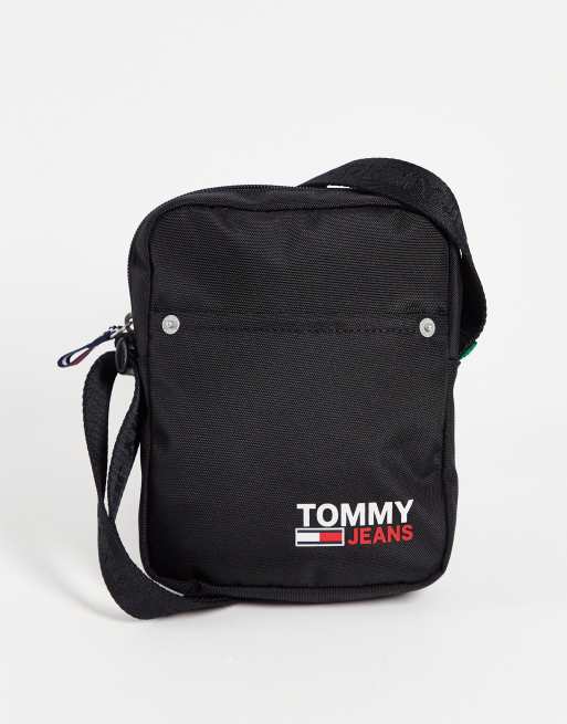 Tommy Jeans – Pilotentasche mit kleinem Logo in Schwarz