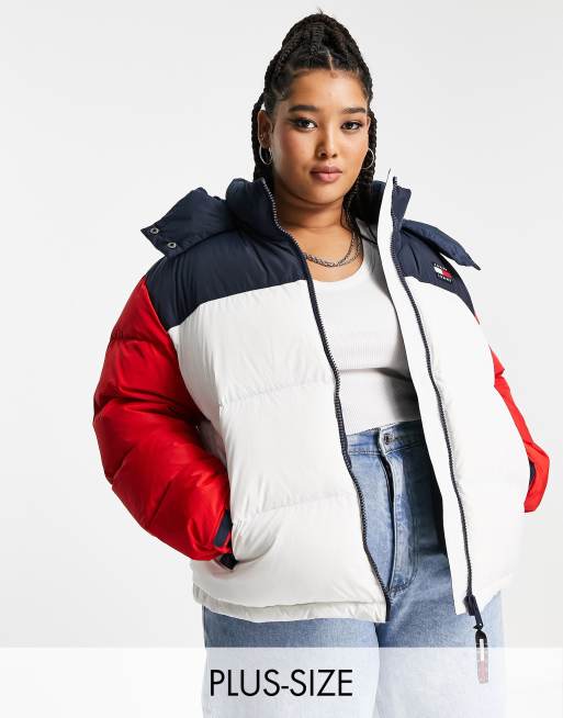 Tommy Jeans Plus alaska down hooded puffer jacket in colourblock