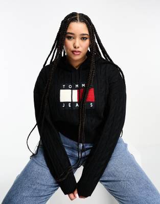 Tommy jeans flag logo hot sale hoodie