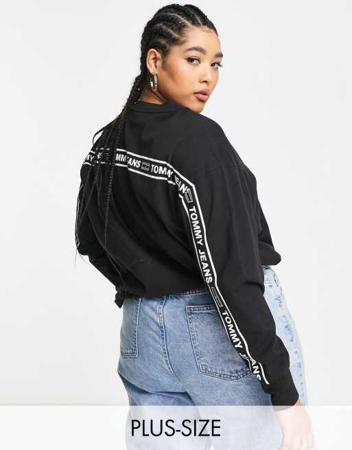 Tommy Jeans Plus - Top corto a maniche lunghe comodo in cotone nero -BLACK