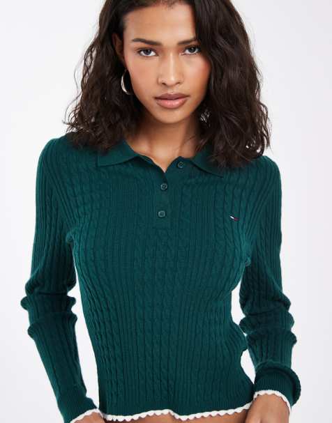 Tommy Jeans - polo de punto fino con logo de bandera en verde oscuro - view 1