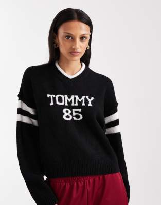 Pull à motif 85 style université - Noir M