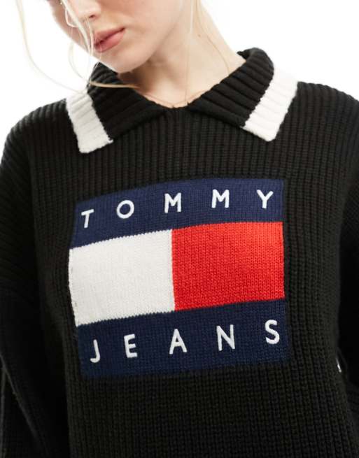 Tommy Jeans – Pullover in Schwarz mit Flaggen-Logo und Kragen, 3 von 4