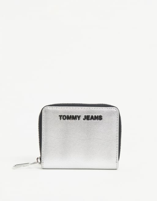 Tommy Jeans purse in silver