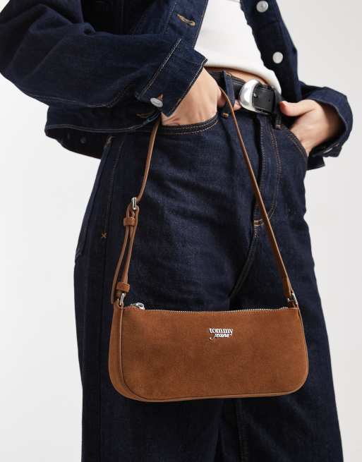 Tommy Jeans real suede shoulder bag in tan, 4 of 4