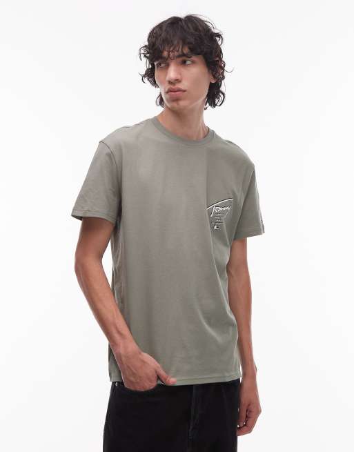 Tommy Jeans regular back print signature t-shirt in sage green, 3 of 5