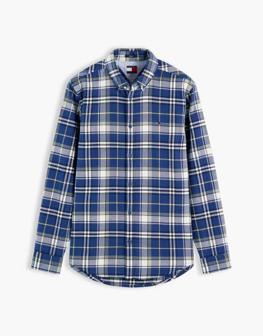 Tommy Jeans Regular fit check brushed flannel shirt in basic navy check, 5 of 6