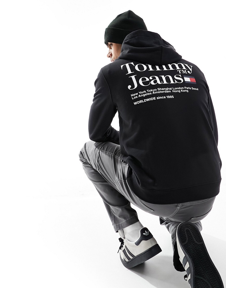 Tommy Jeans regular modern logo hoodie in black