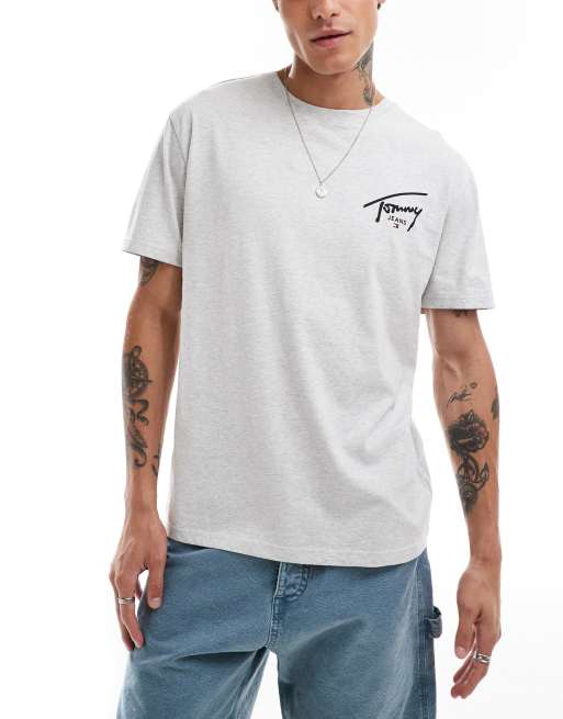 【 JEANS】regular signature back print t-shirt Tommy Jeans regular signature back print T-shirt in gray | ASOS