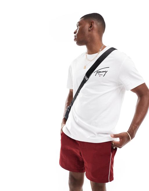 【 JEANS】regular signature back print t-shirt Tommy Jeans regular signature back print T-shirt in gray | ASOS