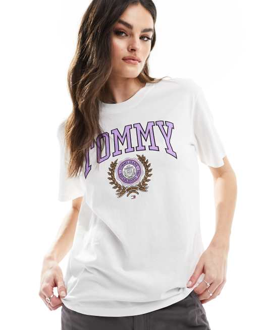 Tommy jeans relaxed fit t shirt hotsell
