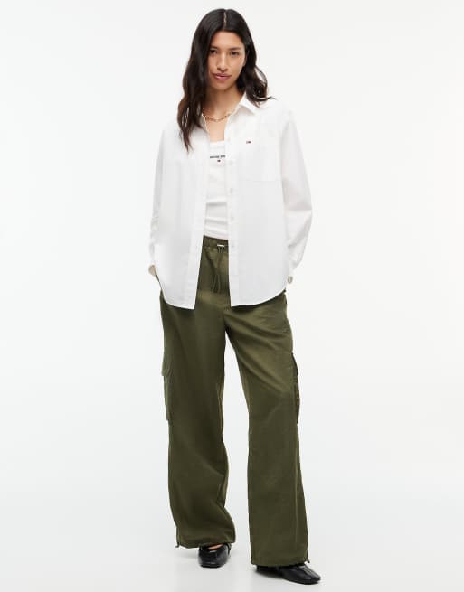 Tommy Jeans Relaxed fit yarn dyed poplin shirt in white, 2 of 6