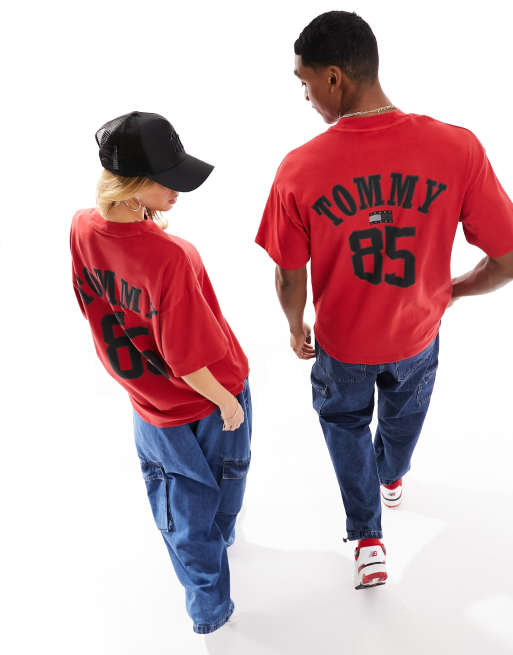 Tommy Jeans Remastered 1985 Unisex T Shirt in Rot mit Logo ASOS