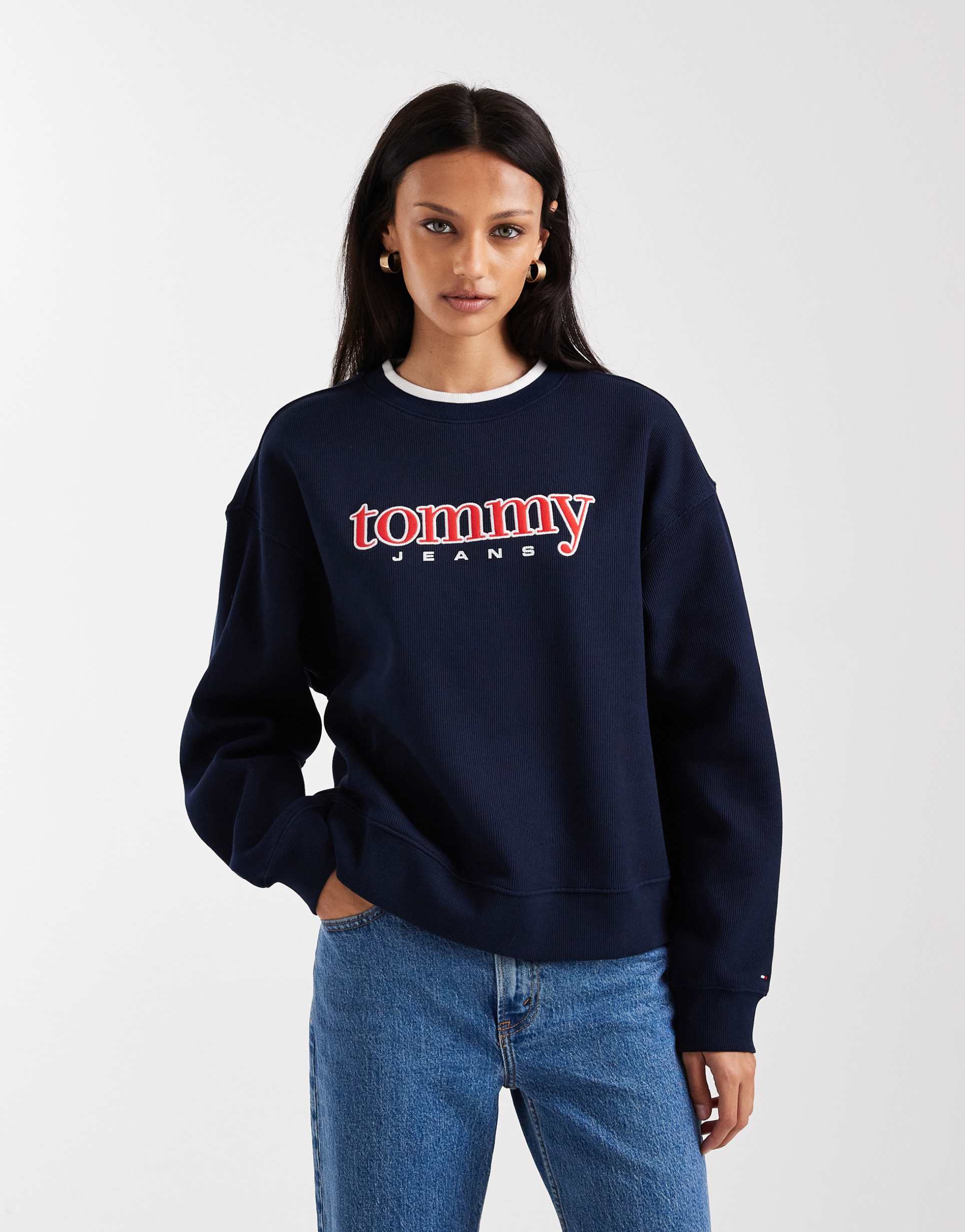 tommy jeans retro applique logo t-shirt in navy