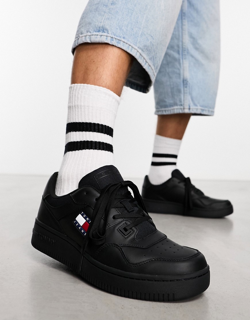 Tommy Jeans retro basket essential trainers in black