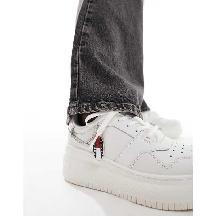 Tommy Jeans retro basket flatform charm trainers in ecru | ASOS