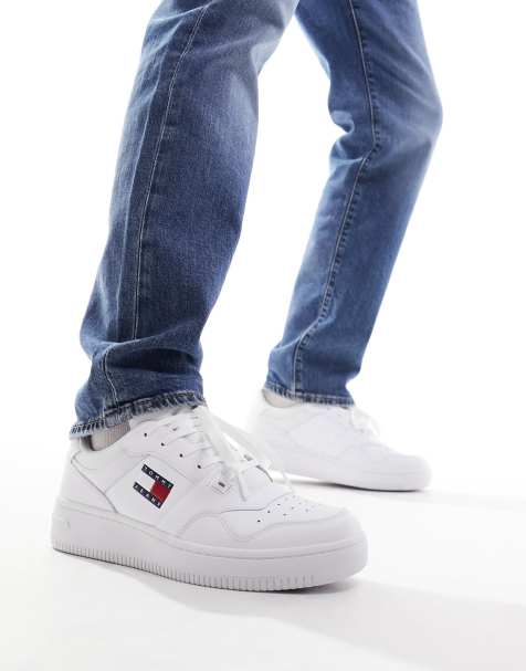 Tommy Jeans retro basket sneakers in white - view 1