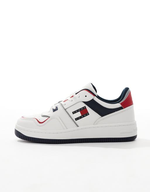 Tommy Jeans - Retro basket sneakers in wit, rood en marineblauw, 2 van 5