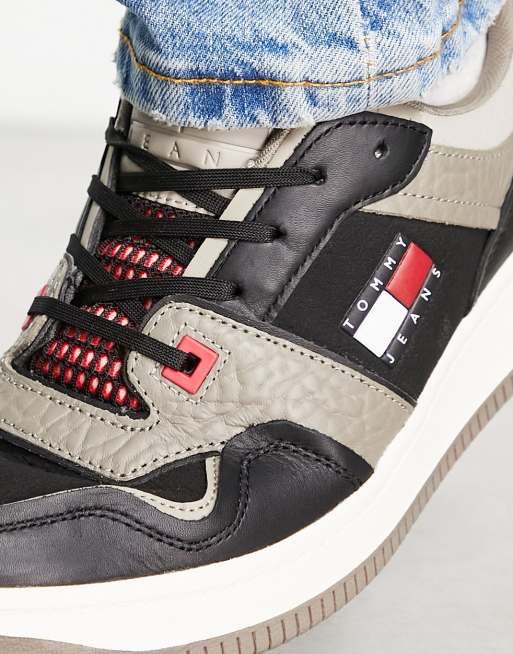 Tommy Jeans retro basket trainer in black and brown