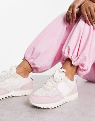 Tommy Jeans retro evolve pink and white trainer