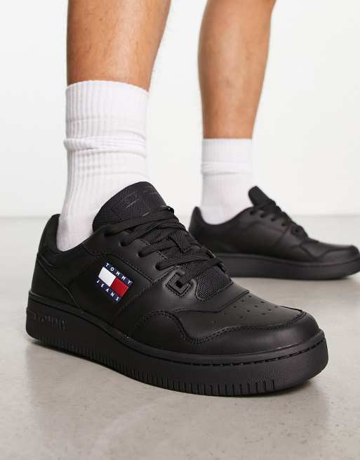 Tommy hilfiger deals retro flag trainers