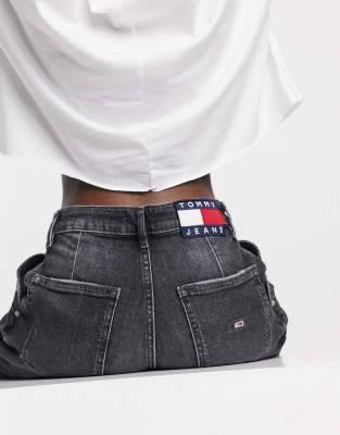 tommy jeans mom jeans